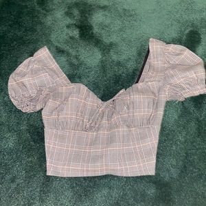 Forever 21 crop top with princess sleeves